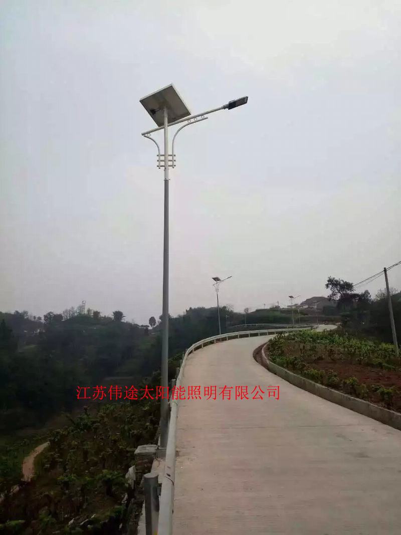 河南濮阳太阳能路灯工程案例